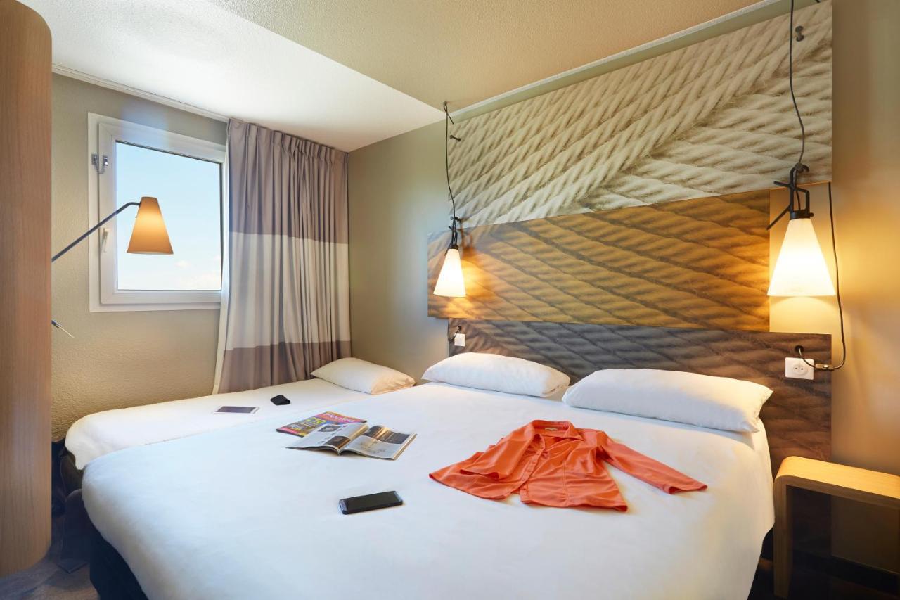 Отель Ibis Archamps Porte De Geneve Экстерьер фото